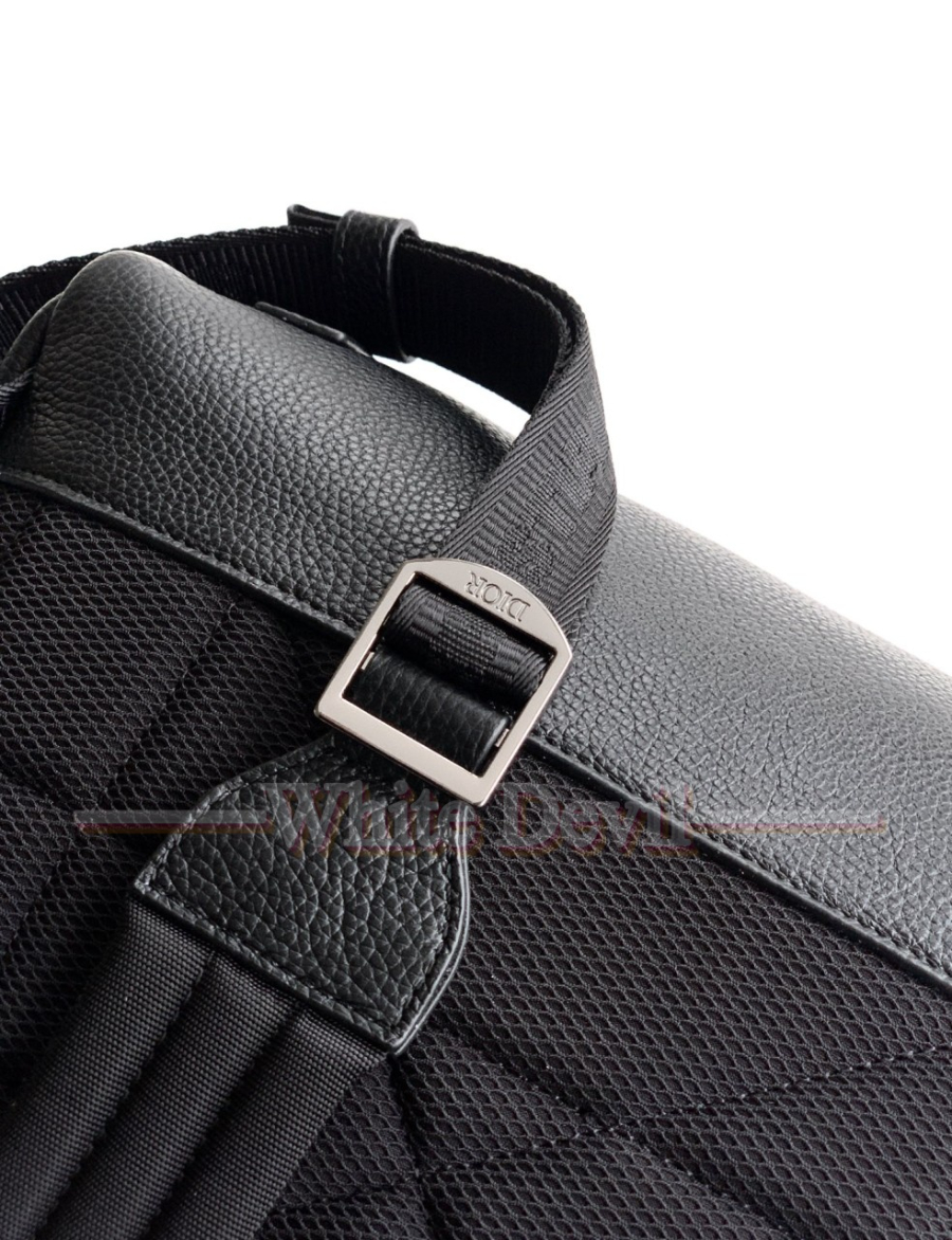 하얀악마 디올 백팩 (8).jpg