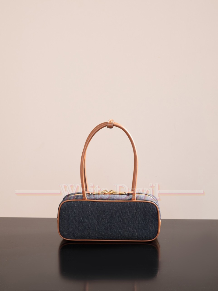 하얀악마 미우미우 가방 (4).jpg