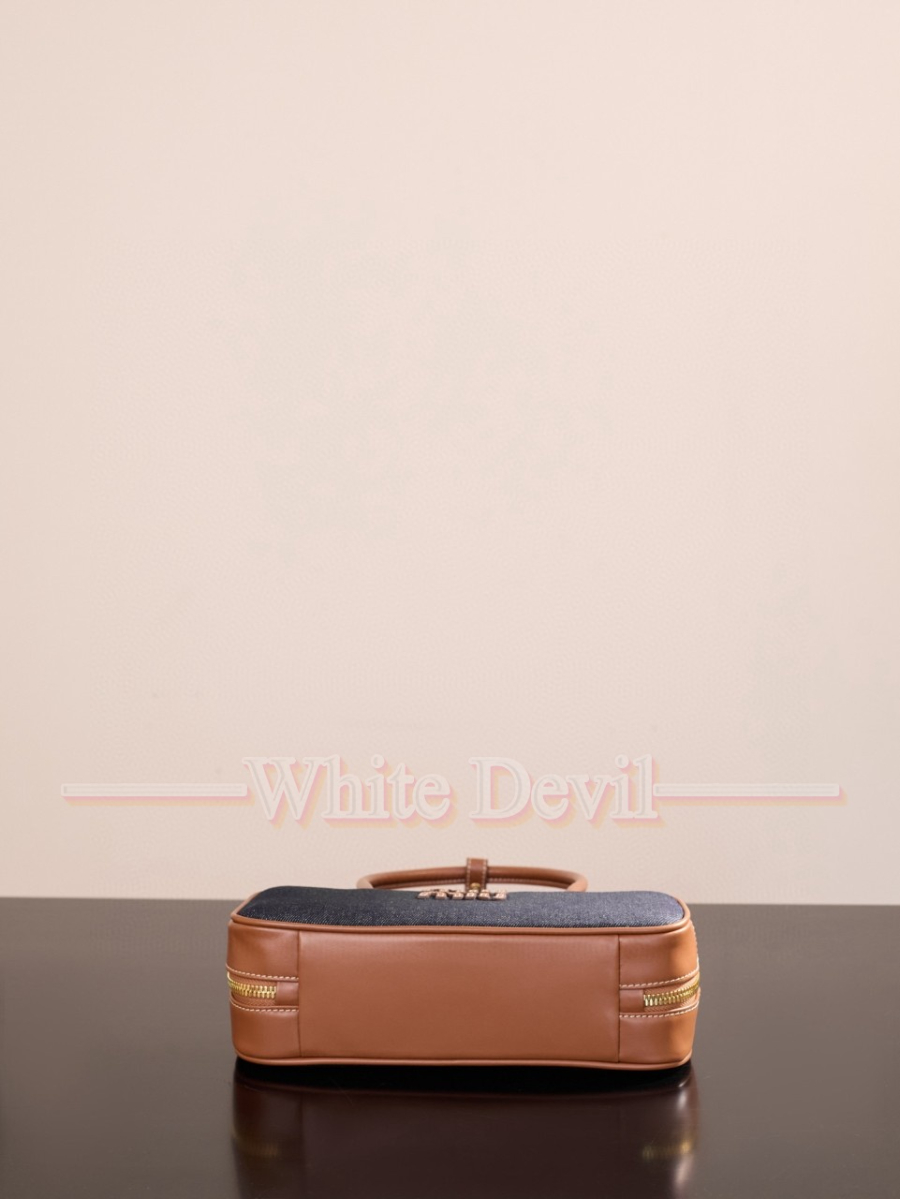 하얀악마 미우미우 가방 (8).jpg