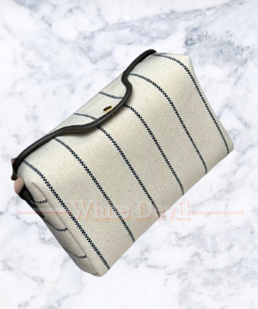 하얀악마 로로피아나 파우치 (10).jpg