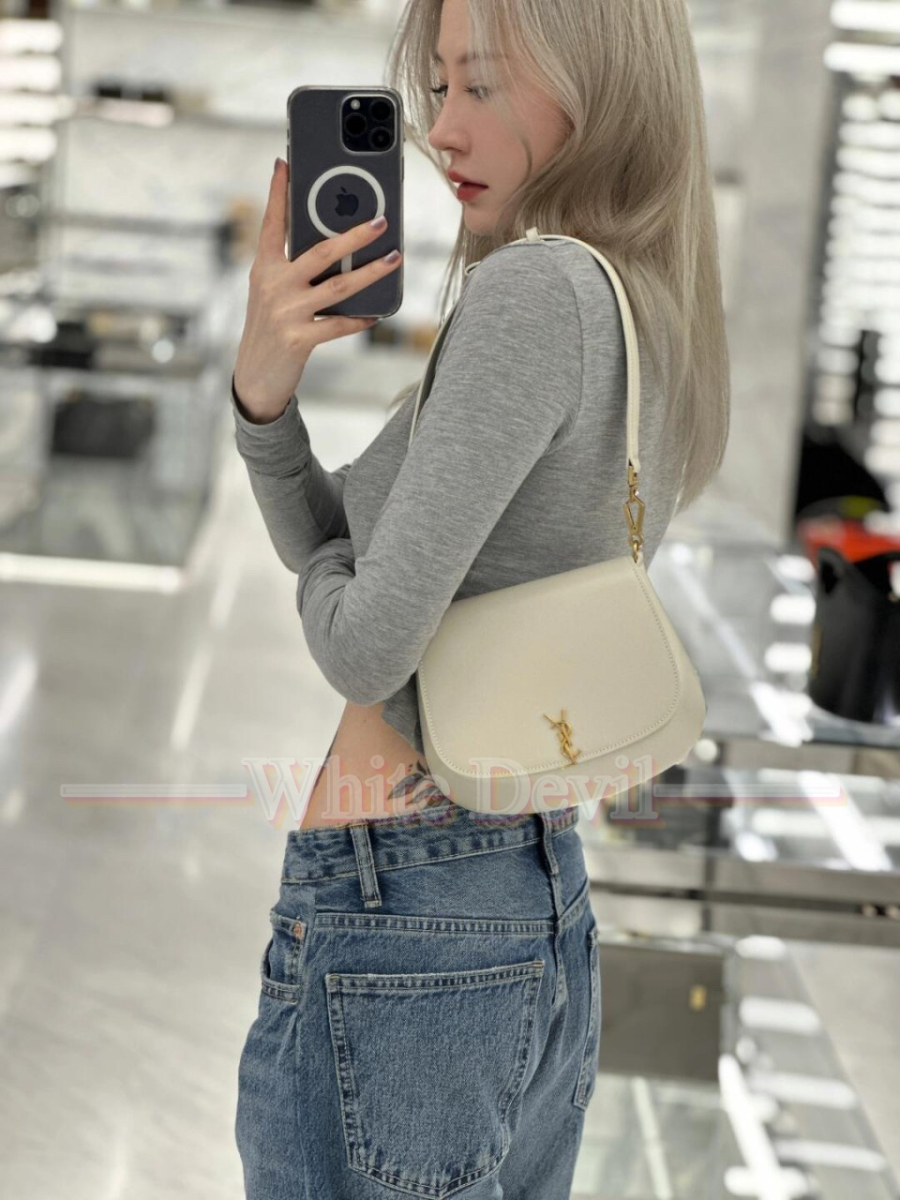 하얀악마 생로랑 볼테르 (2).jpg