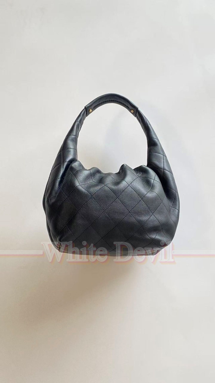 하얀악마 샤넬 호보백 (2).jpg