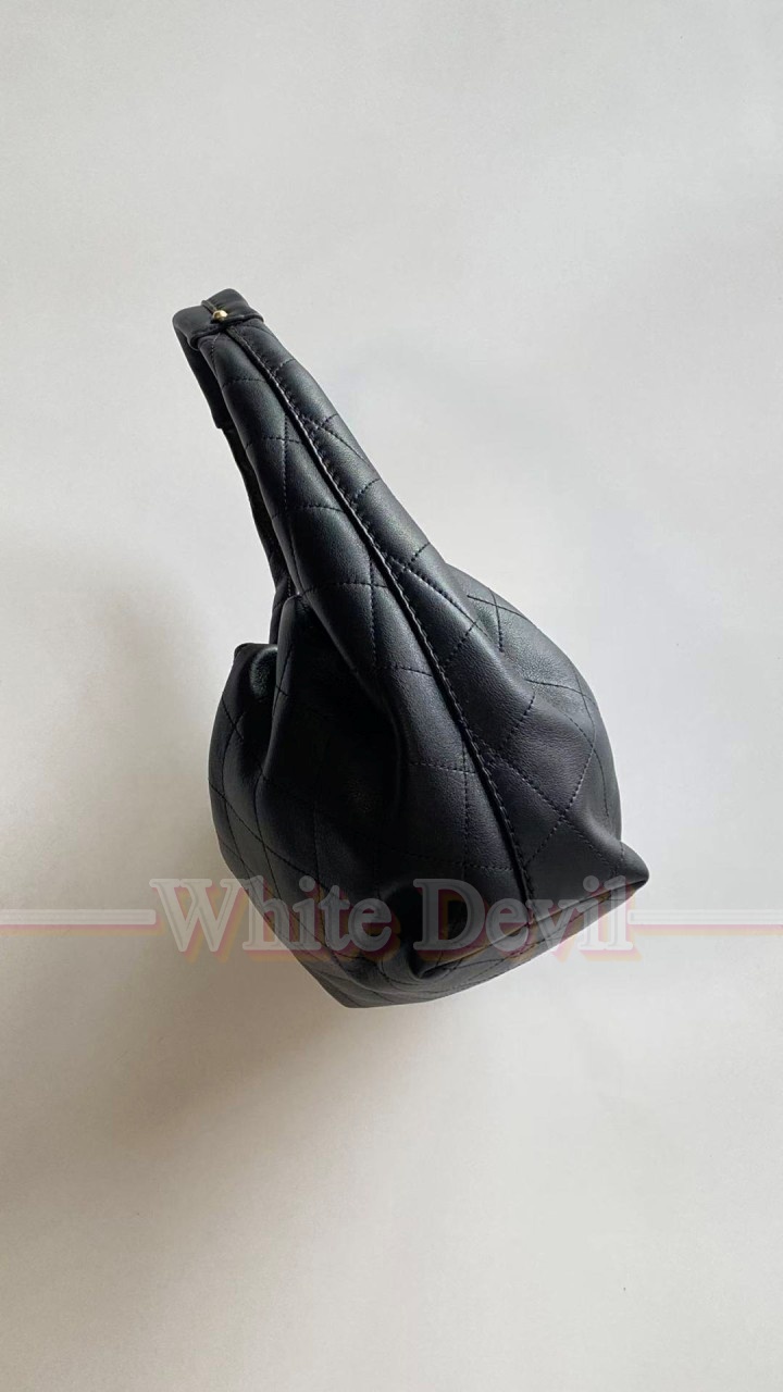 하얀악마 샤넬 호보백 (6).jpg