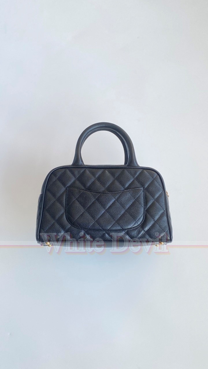 하얀악마 샤넬 볼링백 (2).jpg