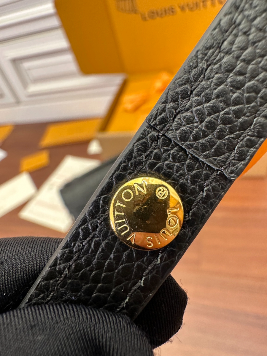 하얀악마 루이비통 포쉐트 (16).jpg