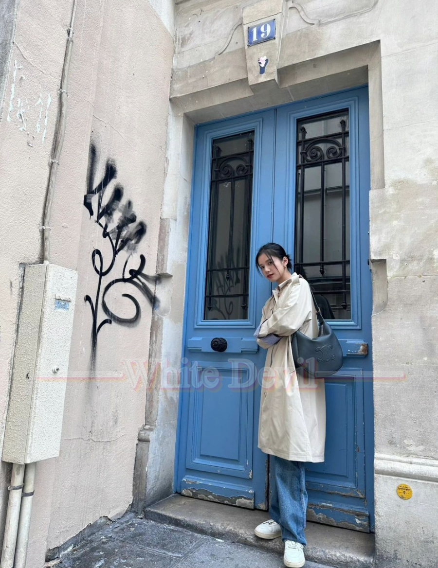 하얀악마 셀린느 엘로이즈 (1).jpg