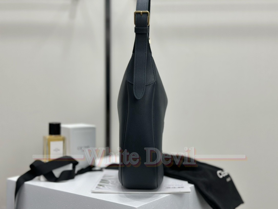 하얀악마 셀린느 엘로이즈 (6).jpg