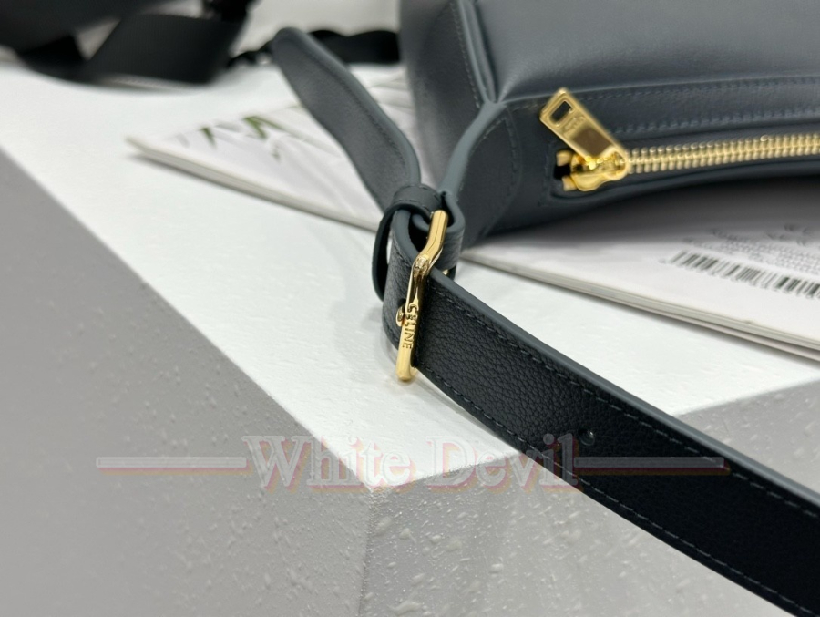 하얀악마 셀린느 엘로이즈 (14).jpg