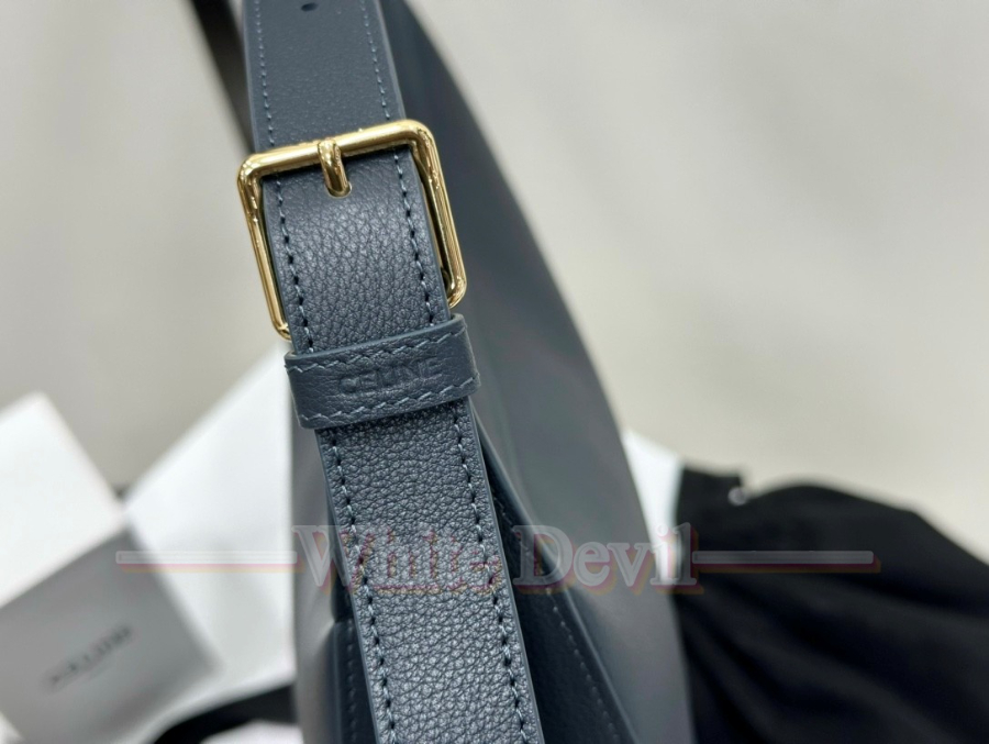 하얀악마 셀린느 엘로이즈 (15).jpg