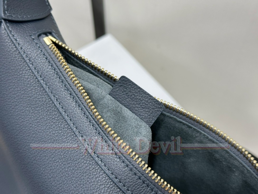 하얀악마 셀린느 엘로이즈 (18).jpg