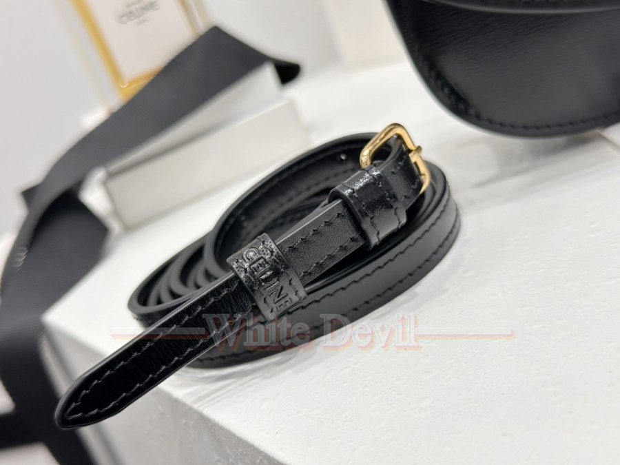 하얀악마 셀린느 가방 (9).jpg