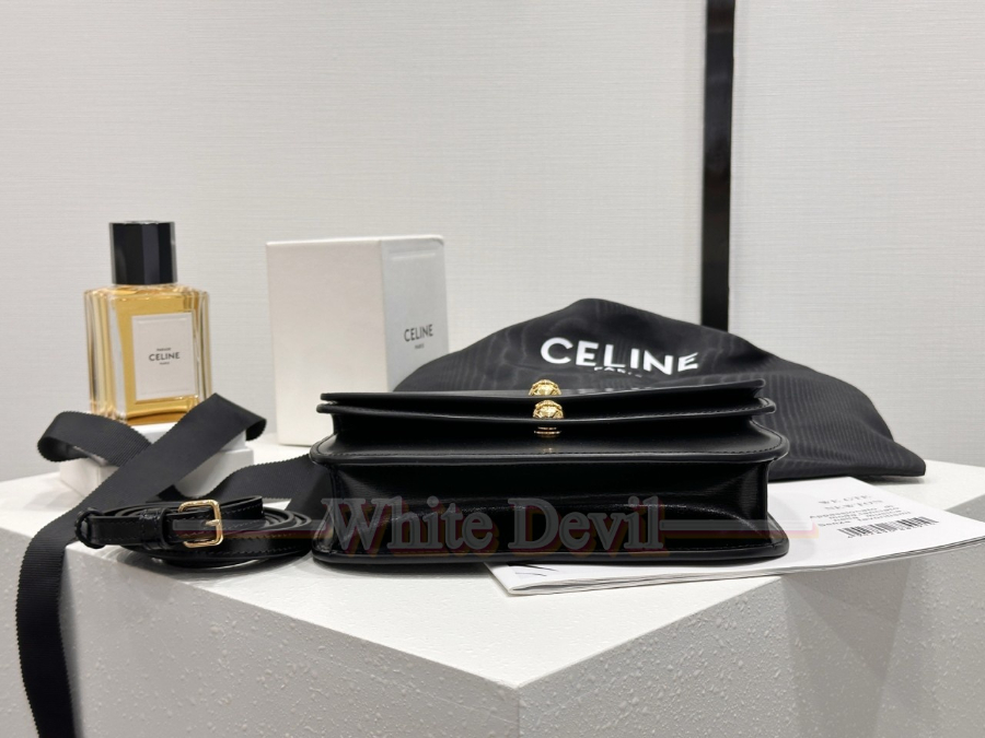 하얀악마 셀린느 가방 (11).jpg