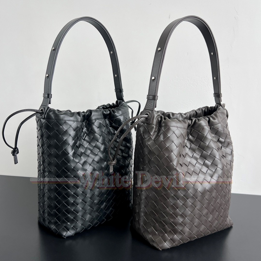 하얀악마 보테가 버킷백 (11).jpg