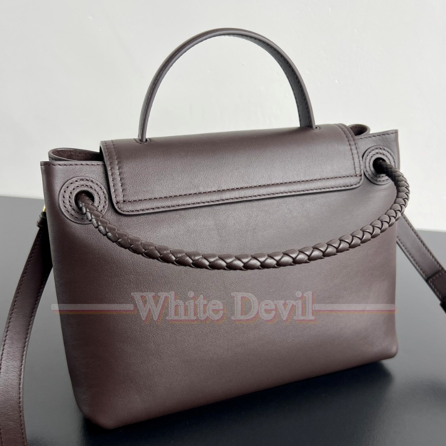 하얀악마 보테가 차오차오 (4).jpg