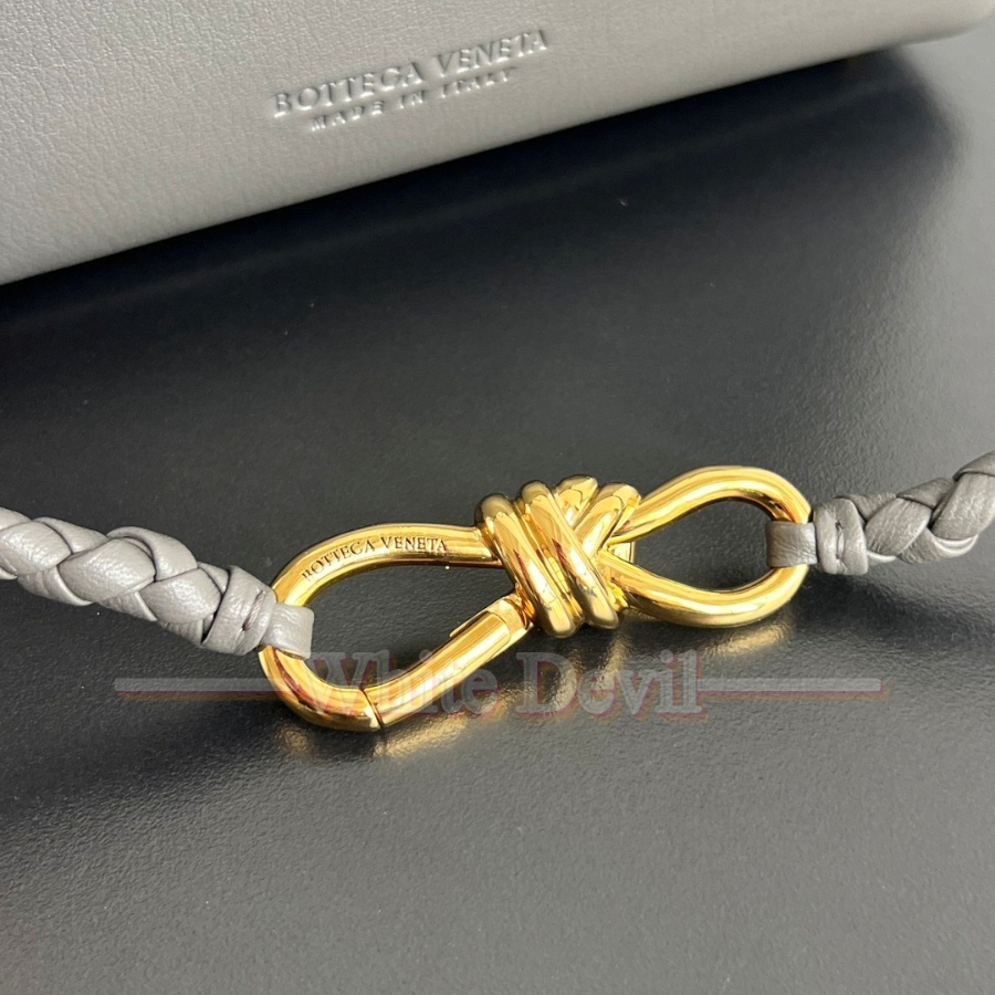 하얀악마 보테가 안디아모 (7).jpg