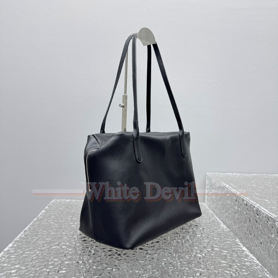 하얀악마 더로우 헨리백 (3).jpg