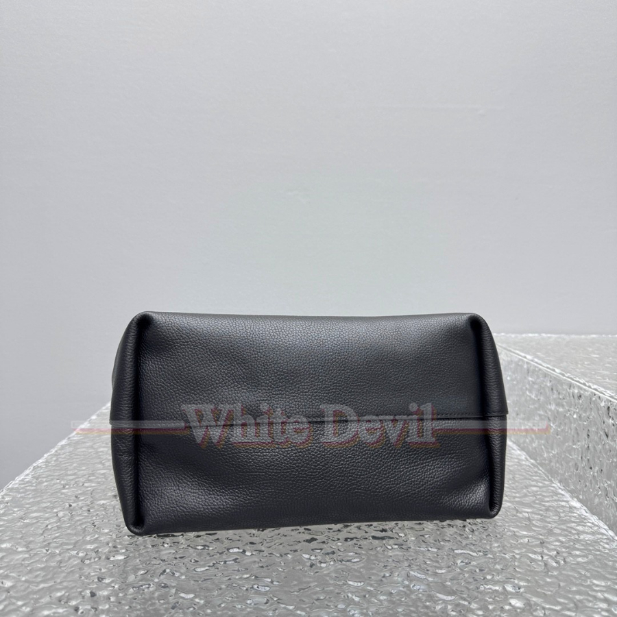 하얀악마 더로우 헨리백 (4).jpg