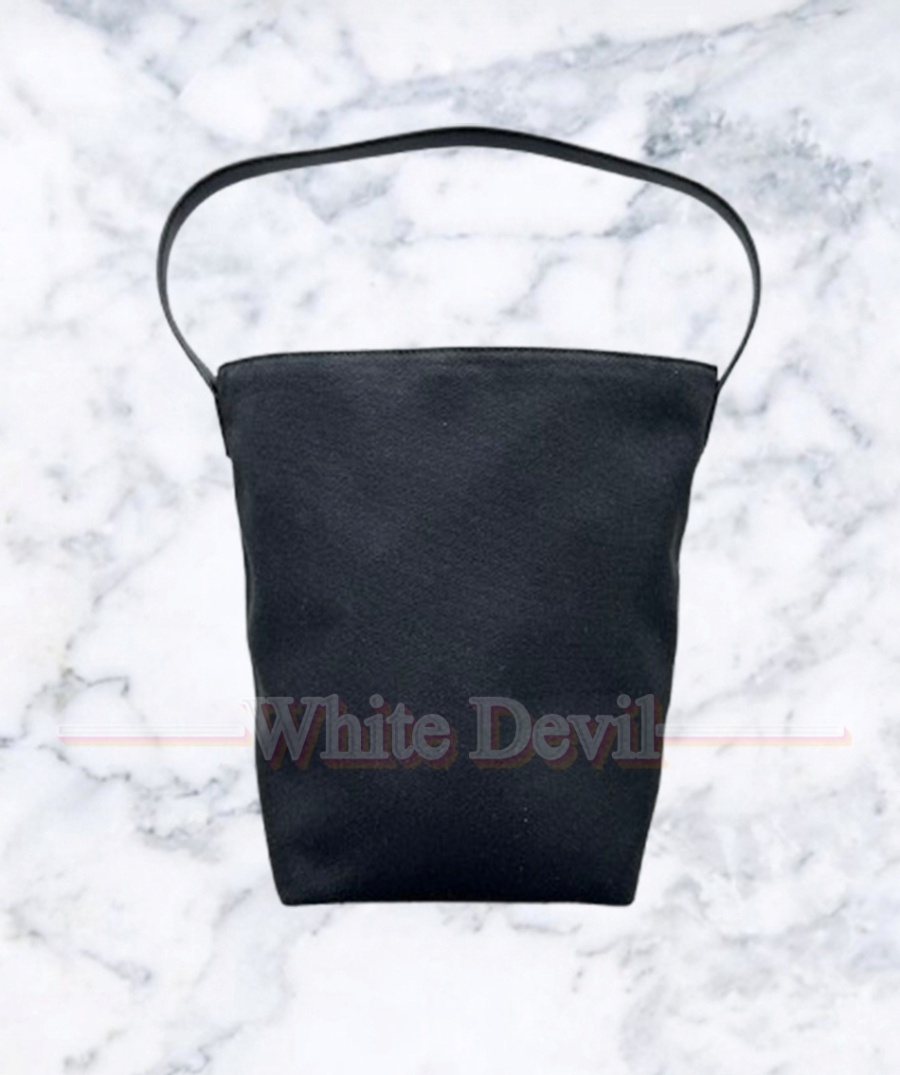 하얀악마 더로우 파크백 (10).jpg