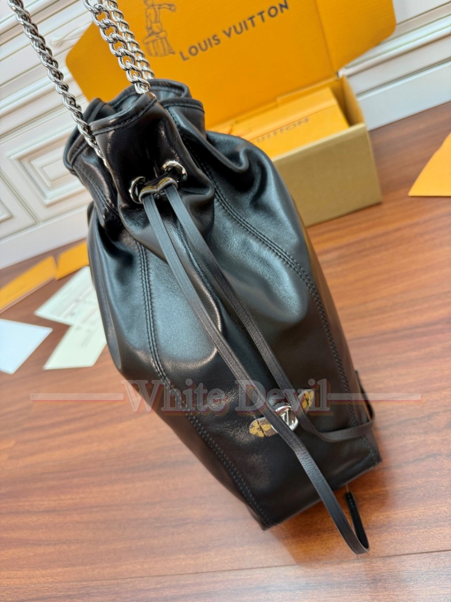 하얀악마 루이비통 듀티 (8).jpg