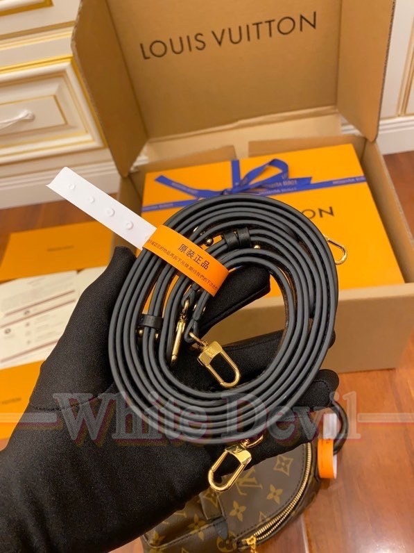 하얀악마 루이비통 팜스프링스 (9).jpg