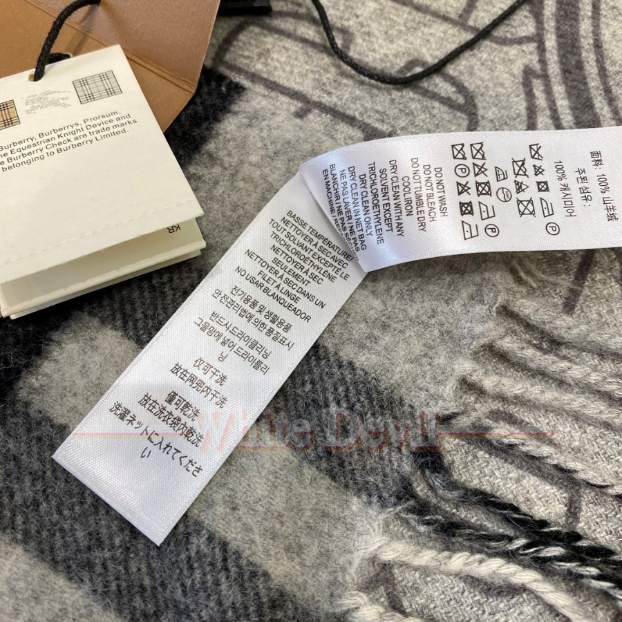 하얀악마 버버리 목도리 (6).jpg