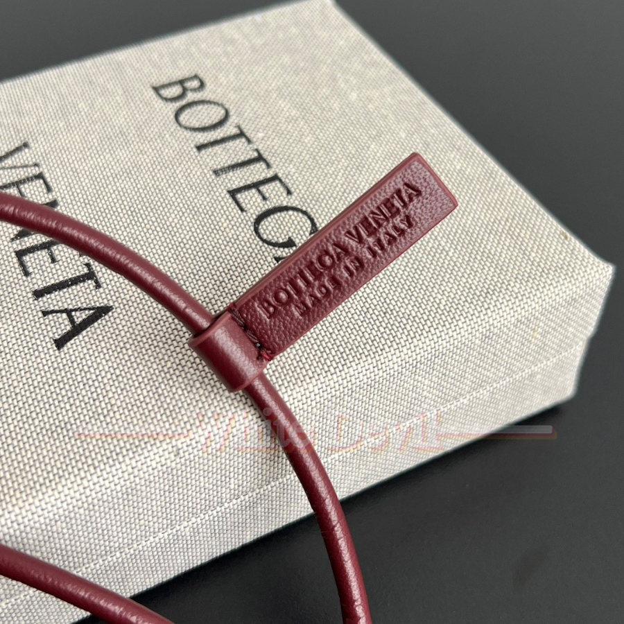 하얀악마 보테가 백참 (5).jpg