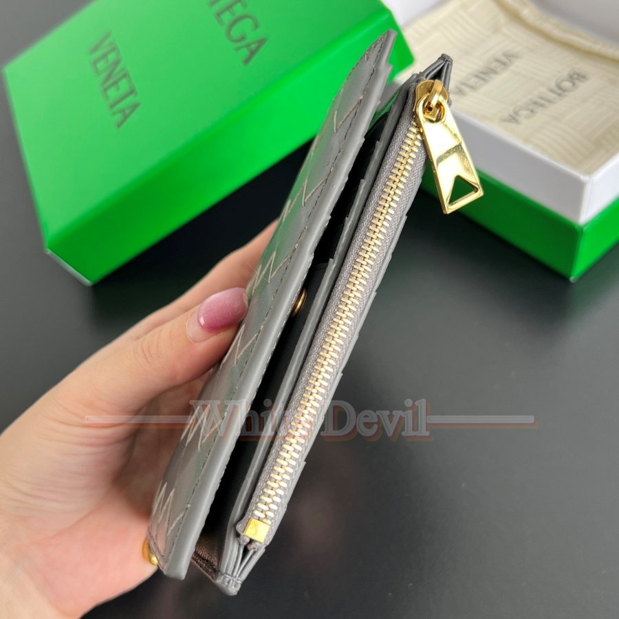 하얀악마 보테가 지갑 (2).jpg