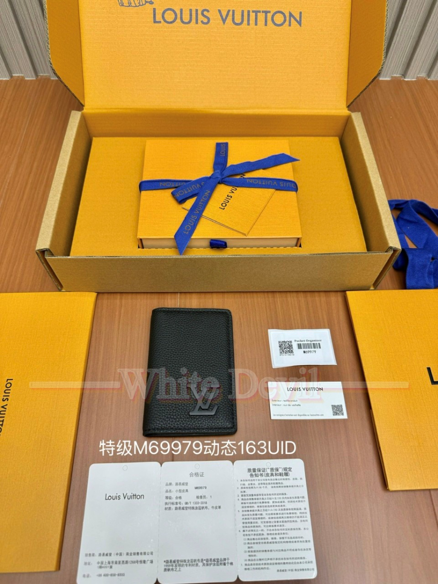 하얀악마 루이비통 지갑 (2).jpg