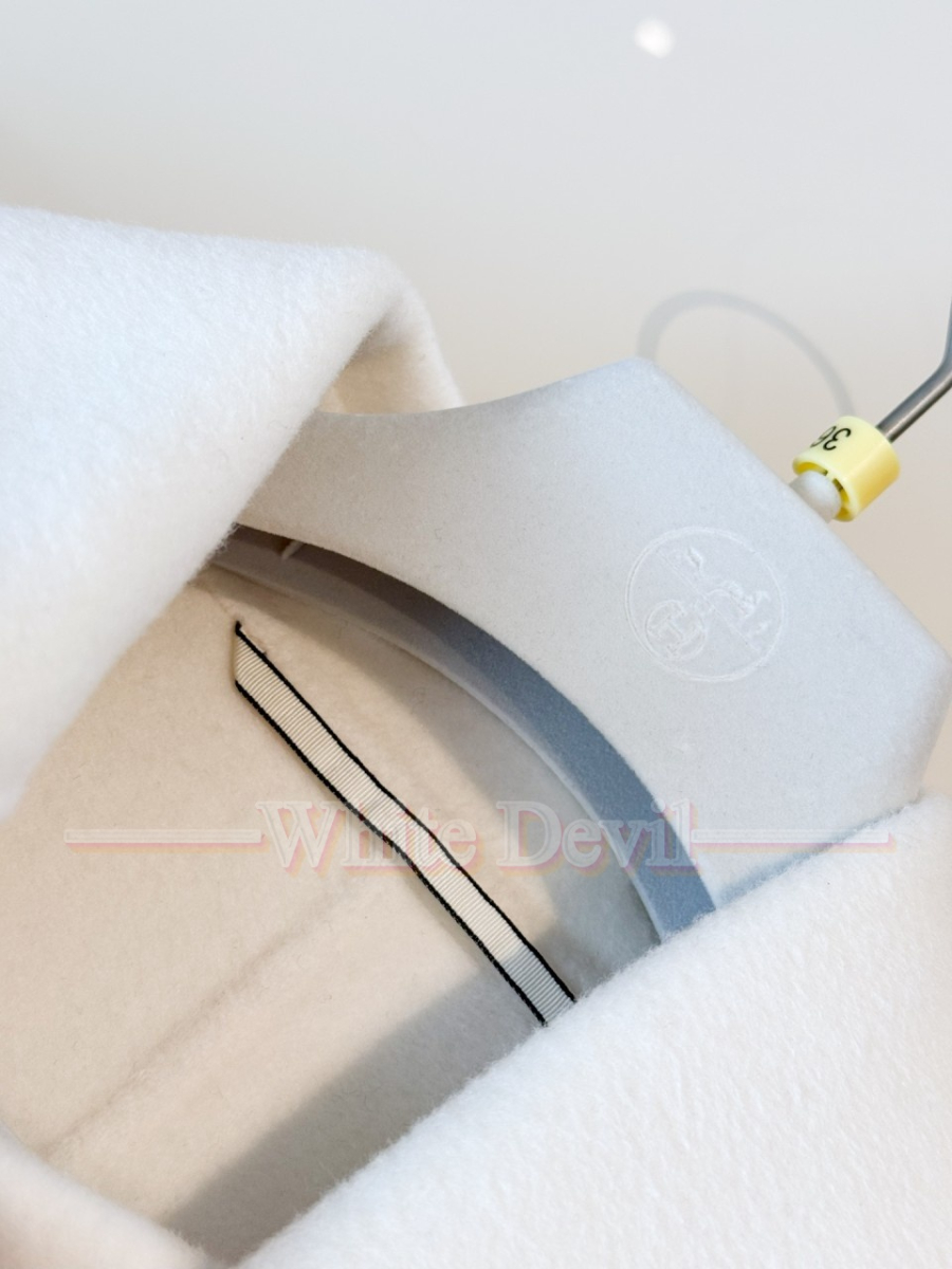 하얀악마 에르메스 코트 (18).jpg