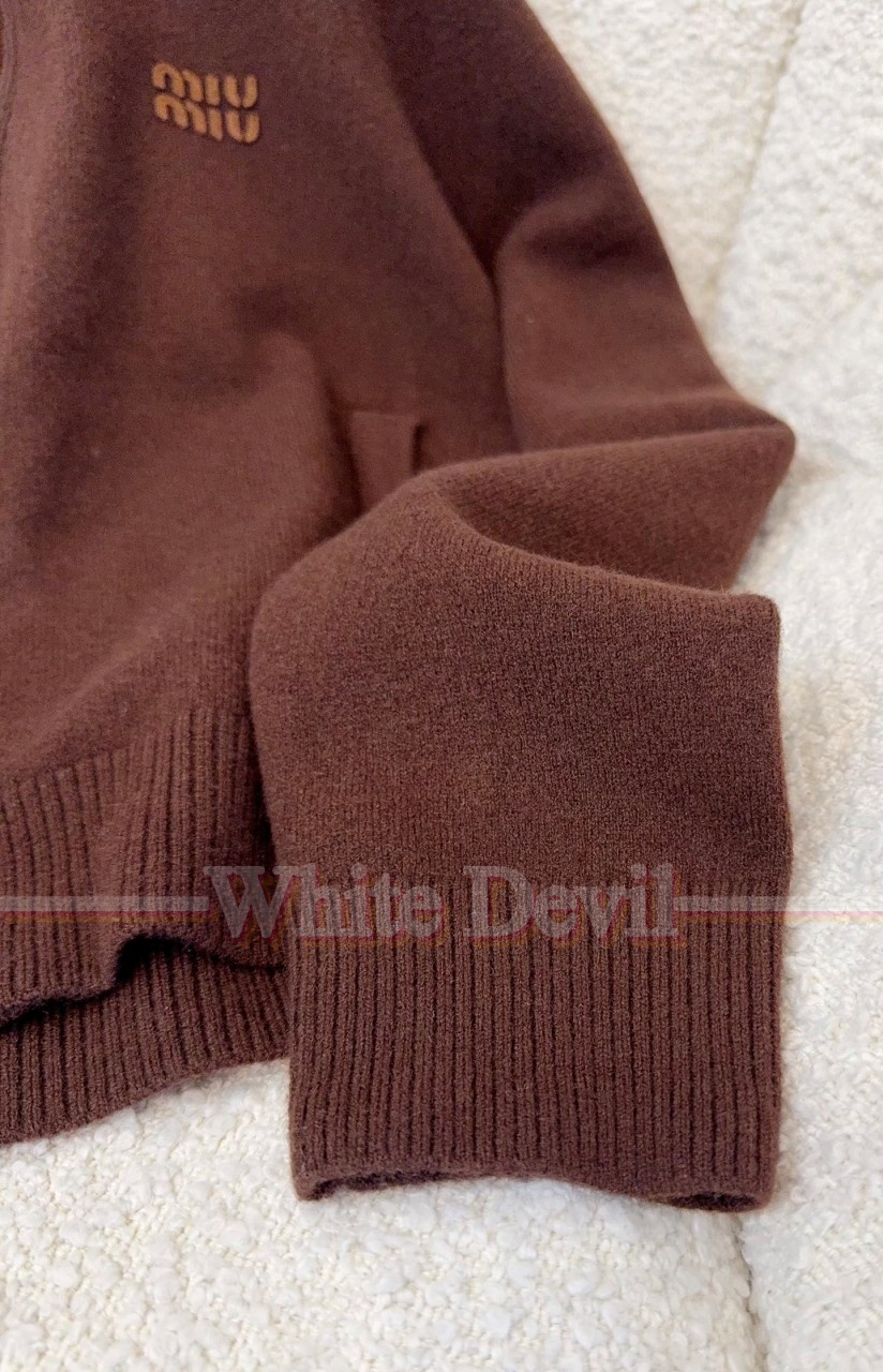 하얀악마 미우미우 가디건 (19).jpg