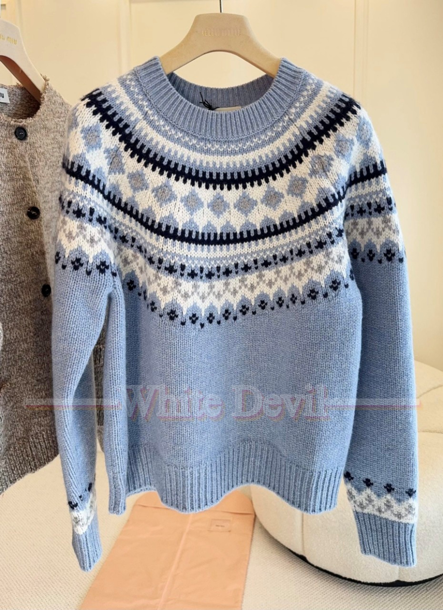 하얀악마 미우미우 니트 (4).jpg