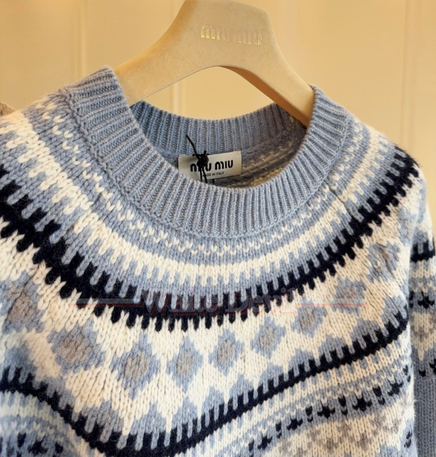 하얀악마 미우미우 니트 (9).jpg