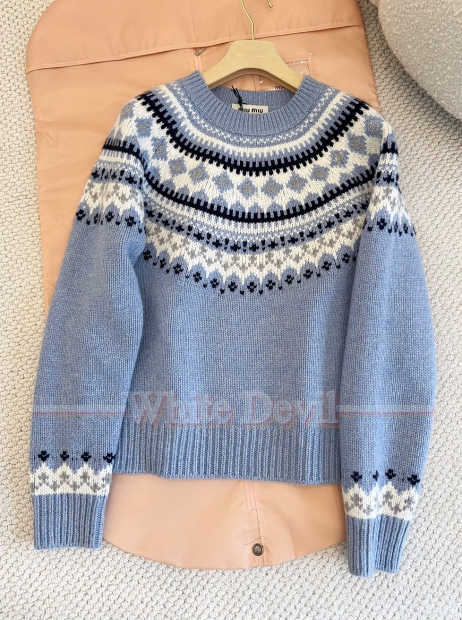 하얀악마 미우미우 니트 (12).jpg
