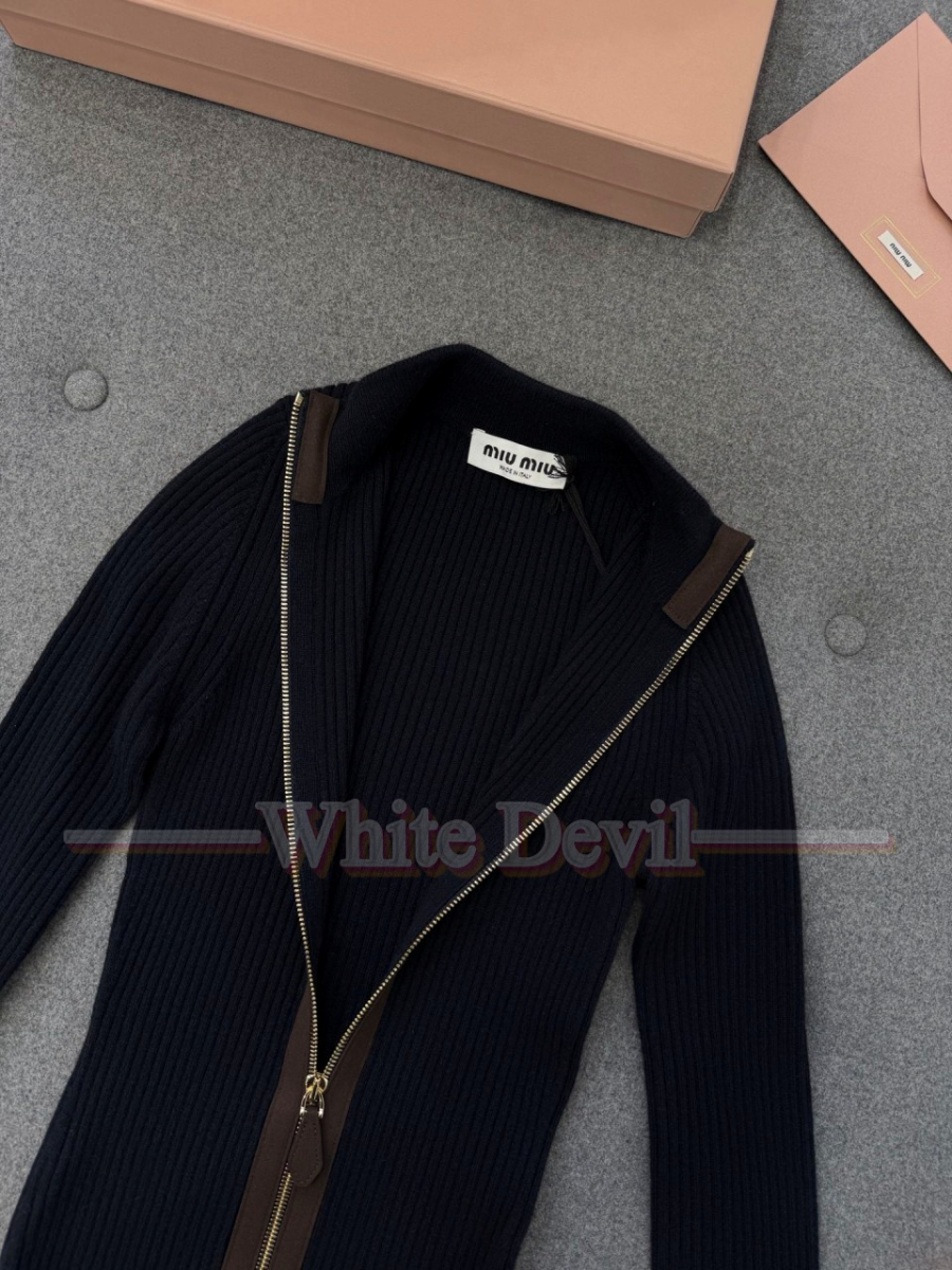 하얀악마 미우미우 가디건 (6).jpg