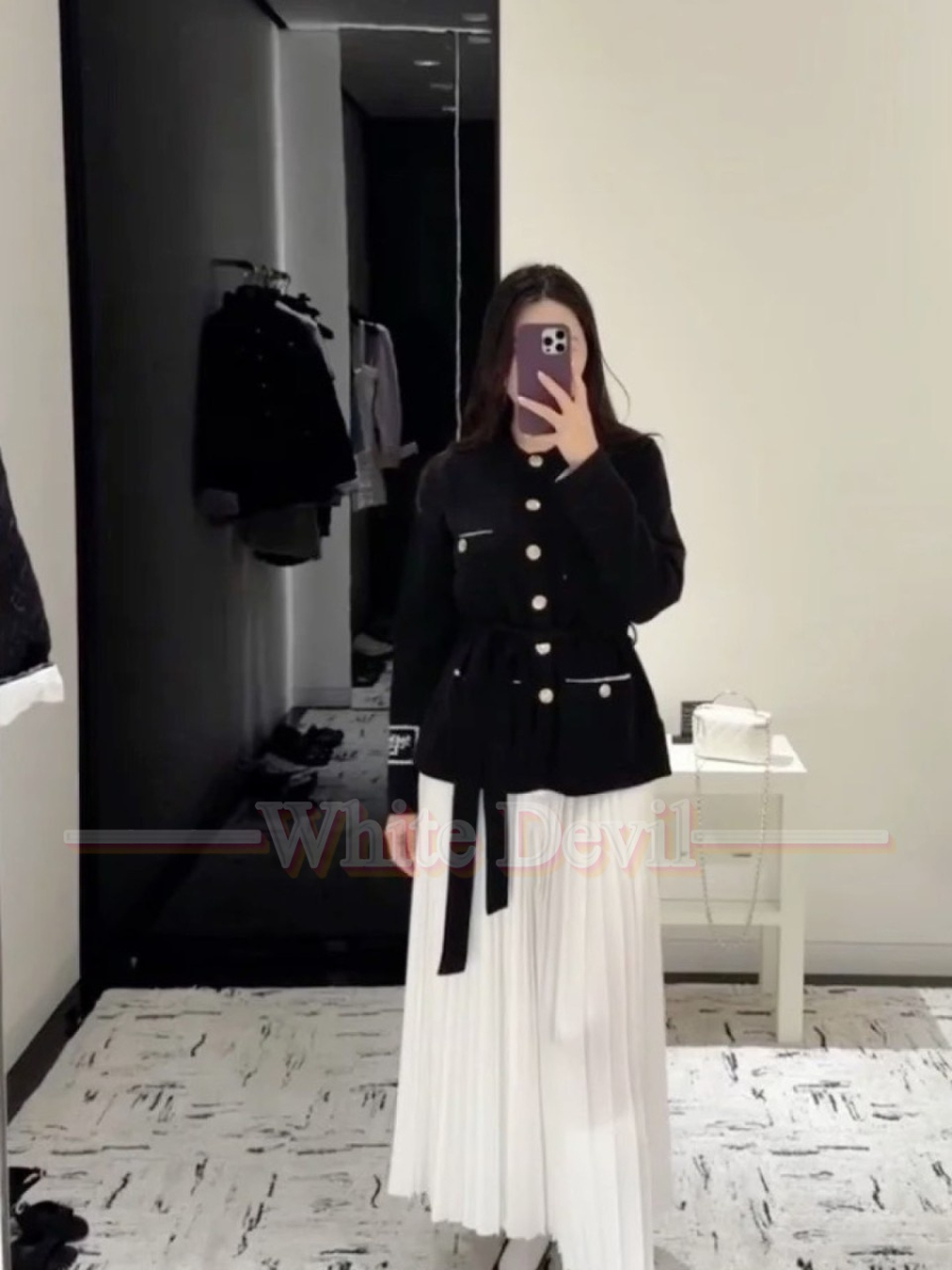 하얀악마 샤넬 가디건 (2).jpg