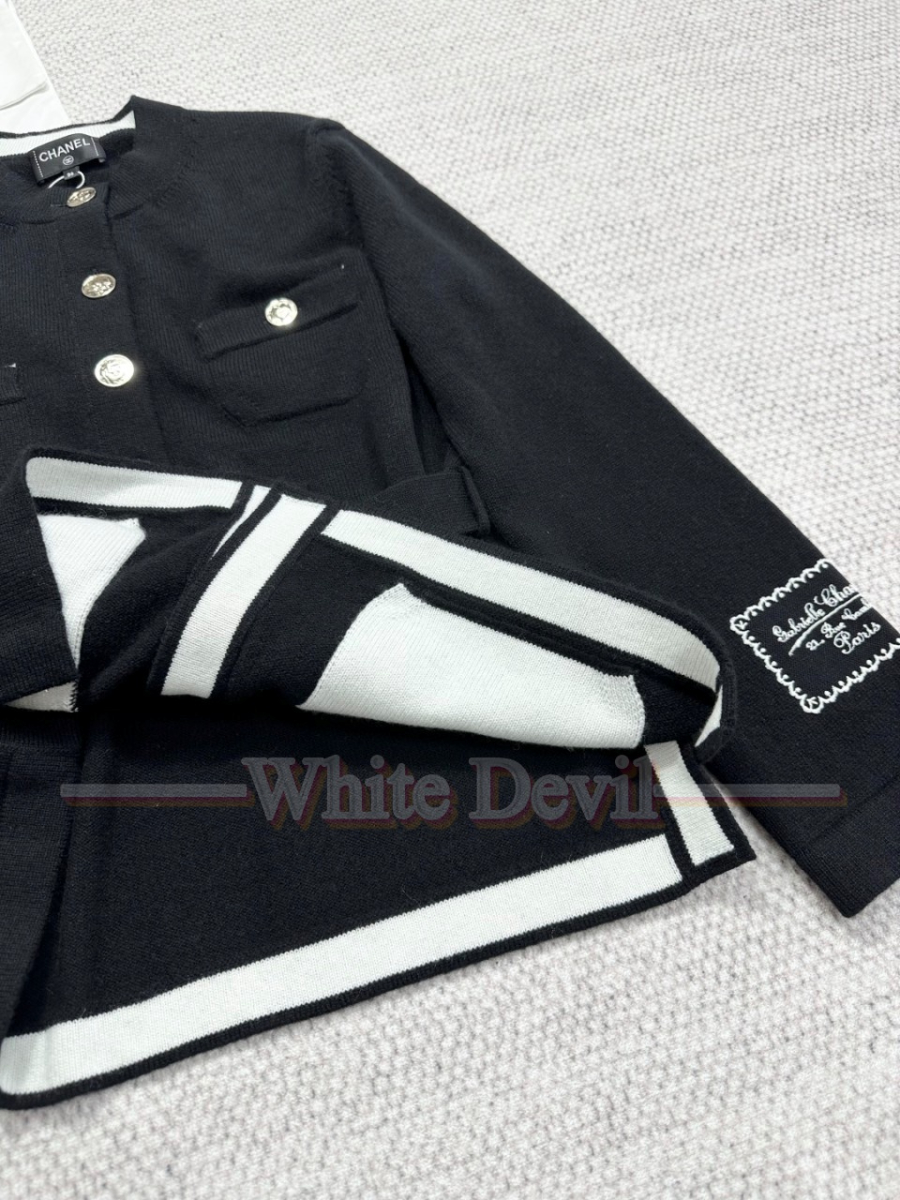 하얀악마 샤넬 가디건 (10).jpg
