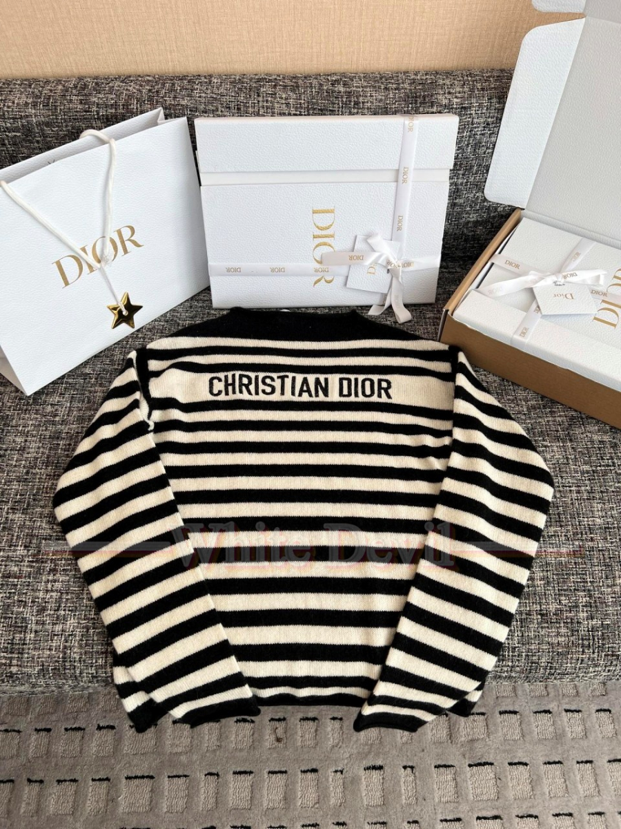 하얀악마 디올 니트 (21).jpg