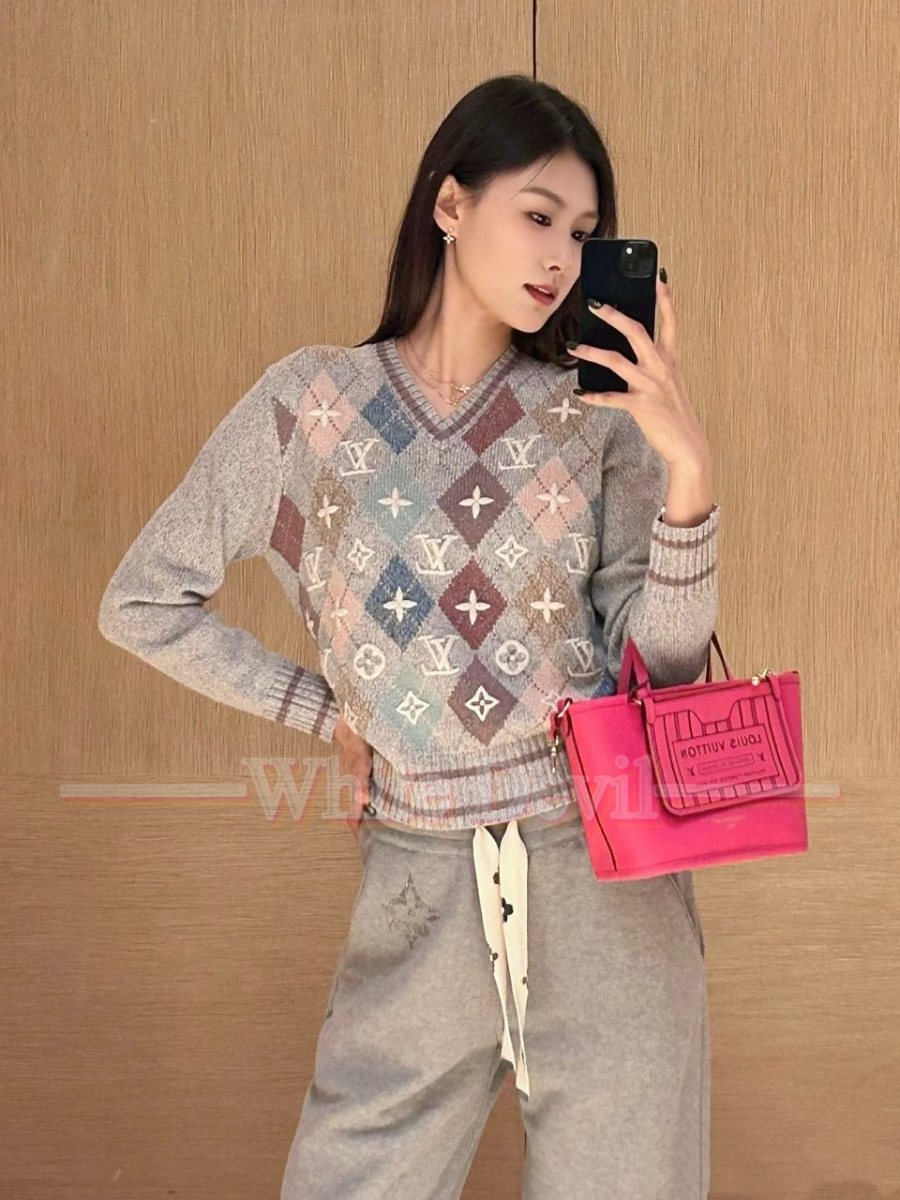 하얀악마 루이비통 니트 (2).jpg