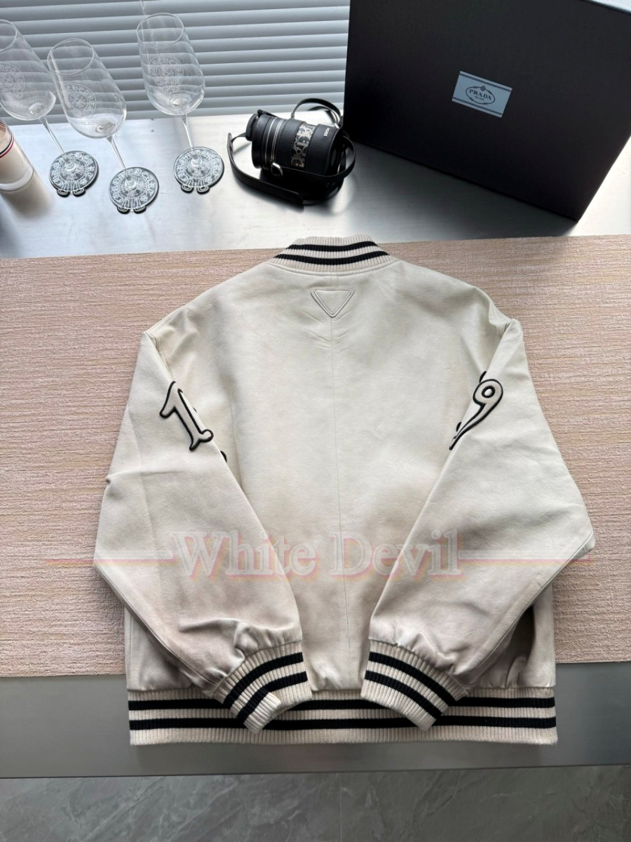 하얀악마 프라다 자켓 (13).jpg