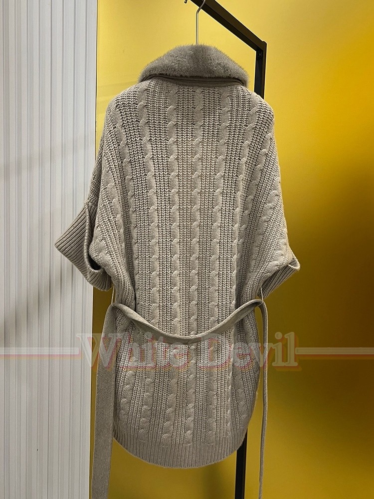 하얀악마 로로피아나 코트 (3).jpg