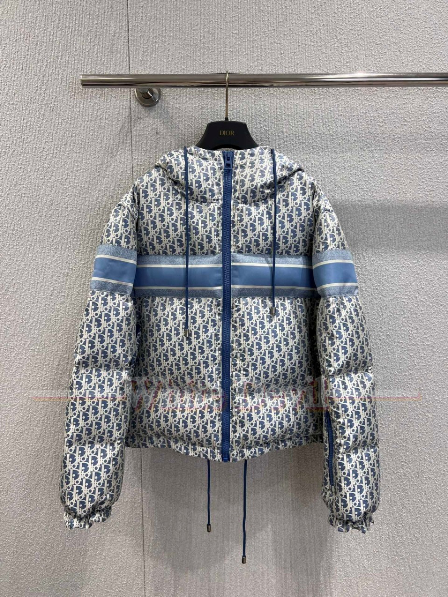 하얀악마 디올 레플리카 패딩 (4).jpg