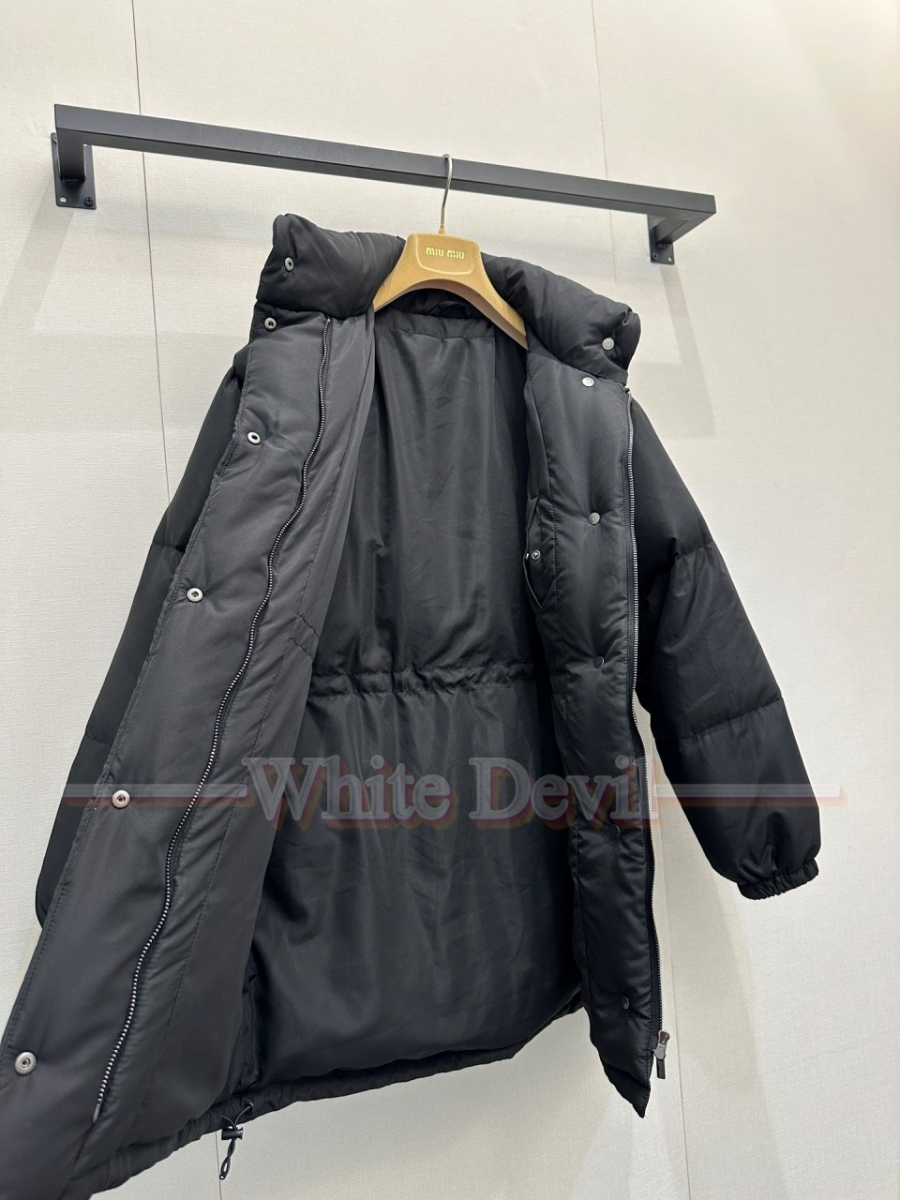하얀악마 미우미우 레플리카 패딩 (10).jpg