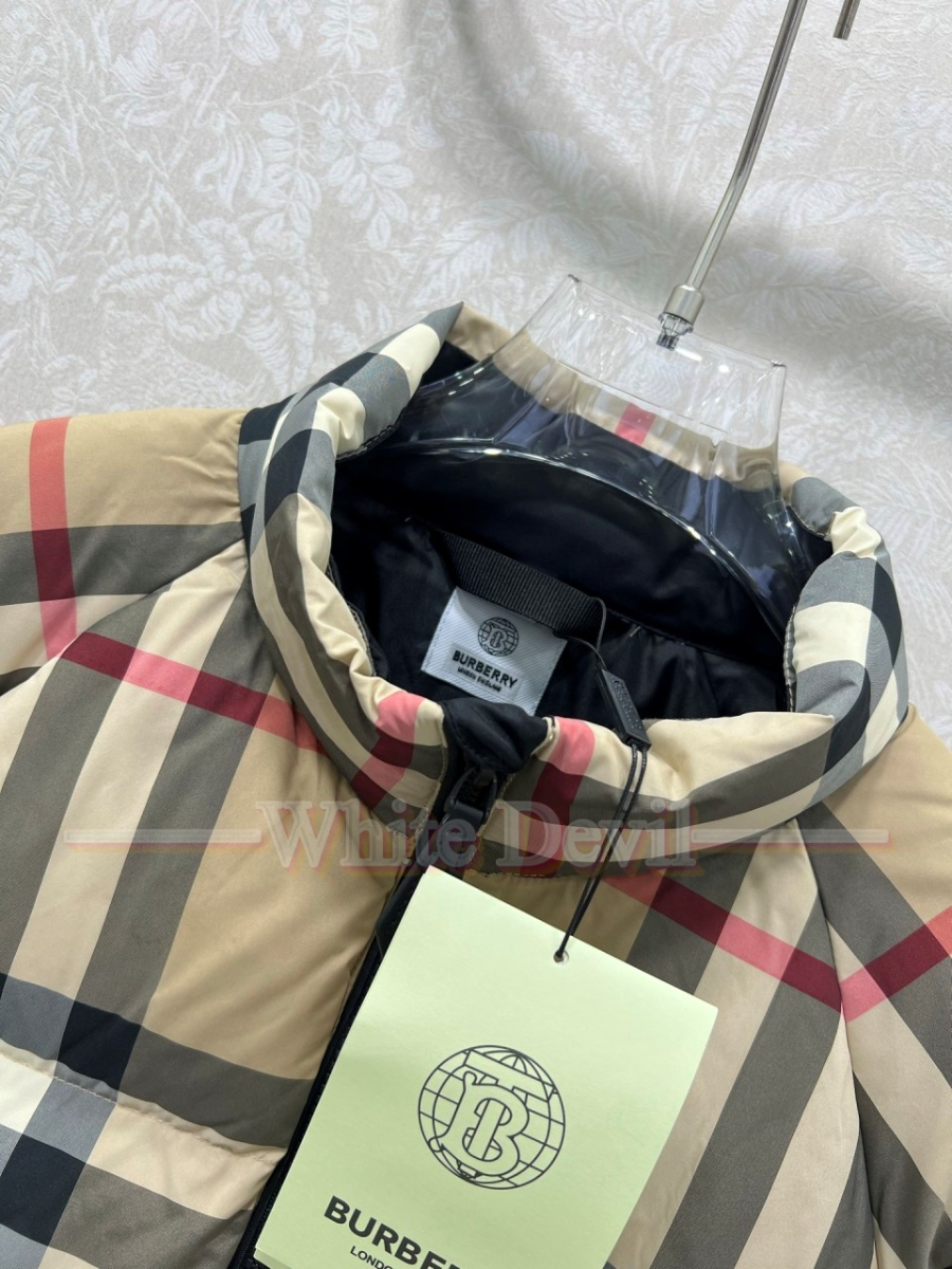하얀악마 버버리 레플리카 패딩 (5).jpg