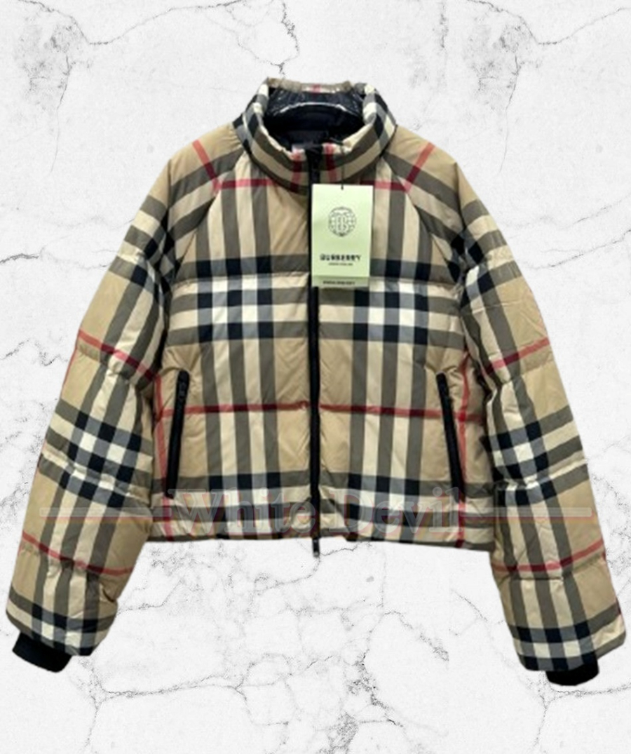 하얀악마 버버리 레플리카 패딩 (13).JPG