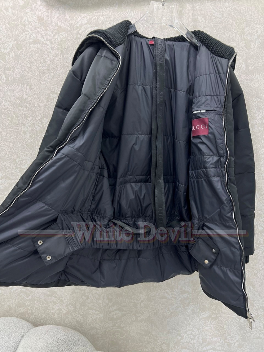 하얀악마 구찌 레플리카 패딩 (8).jpg