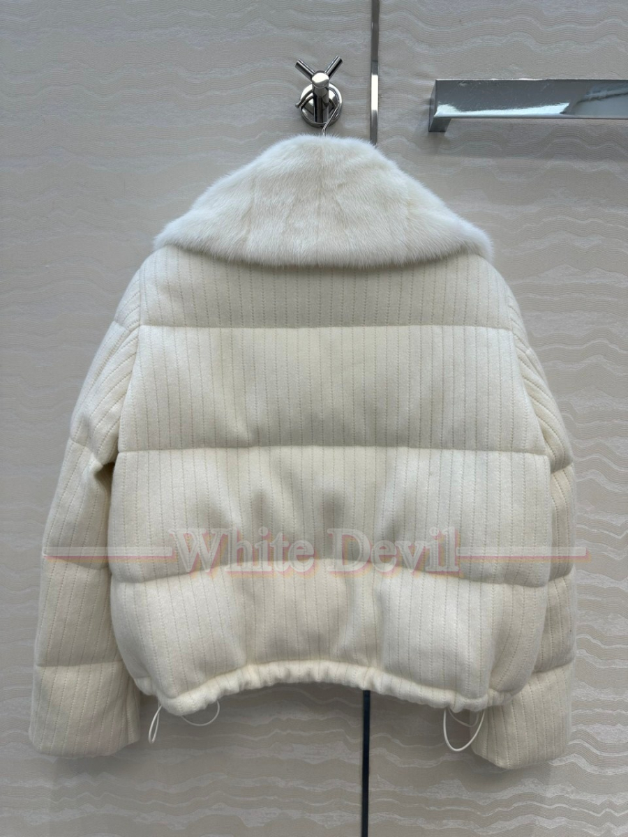 하얀악마 쿠치넬리 이미테이션 패딩 (12).jpg