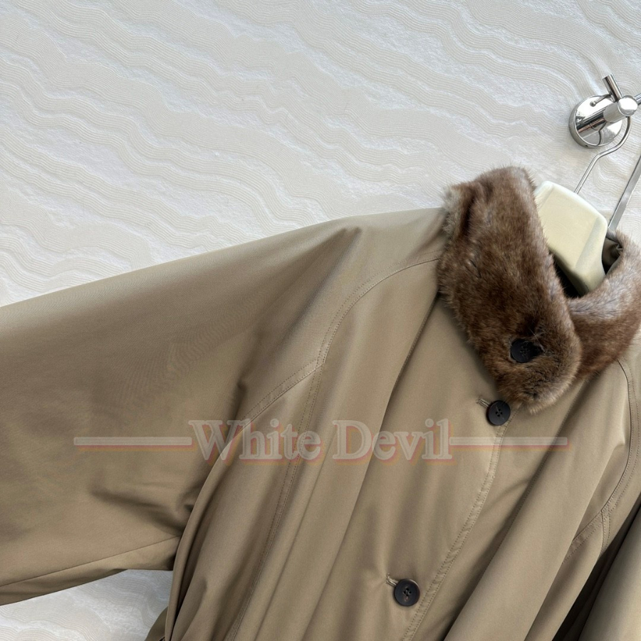 하얀악마 더로우 레플리카 패딩 (7).jpg