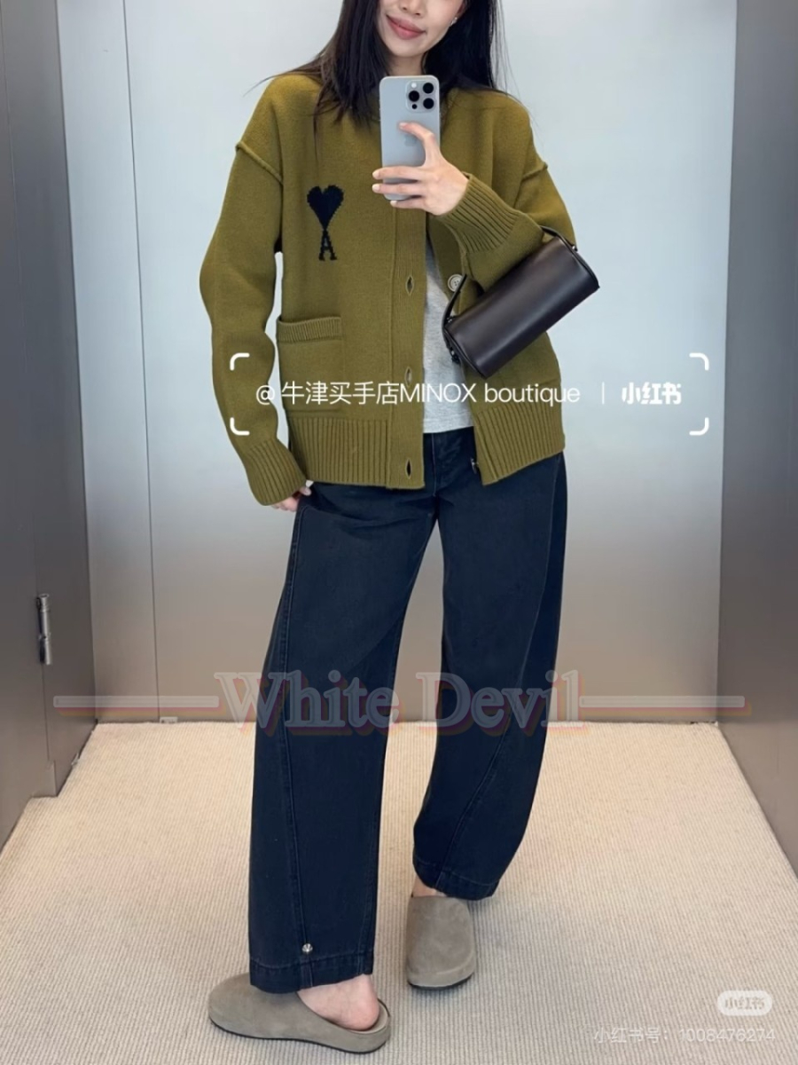 하얀악마 아미 레플리카 가디건 (1).jpg