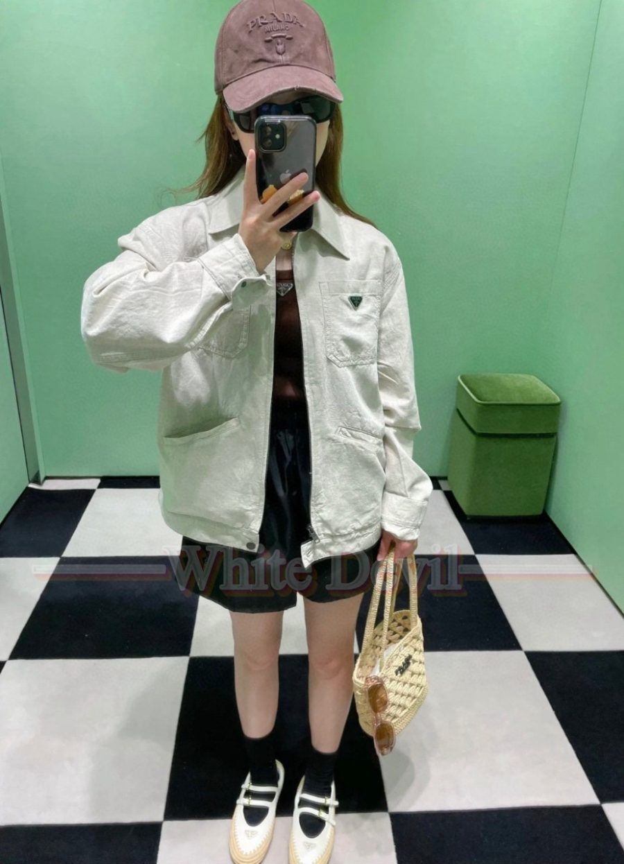 하얀악마 프라다 이미테이션 자켓 (2).jpg