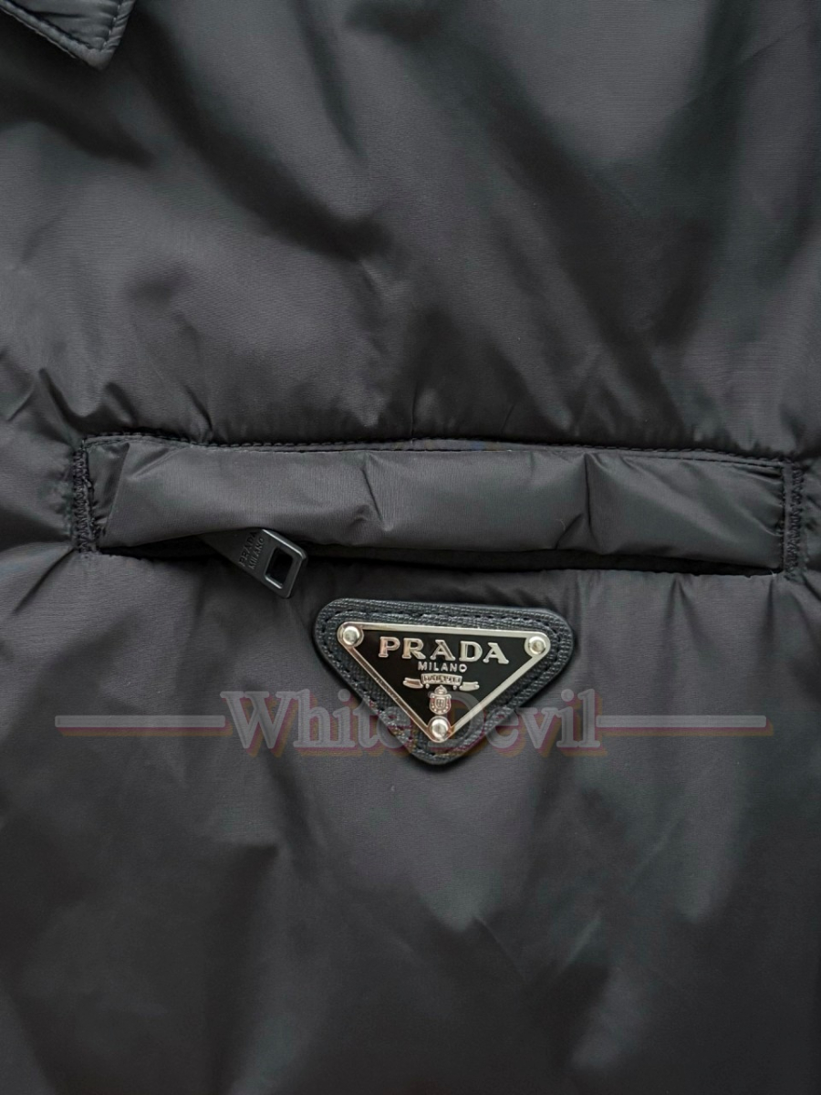 하얀악마 프라다 레플리카 점퍼 (16).jpg